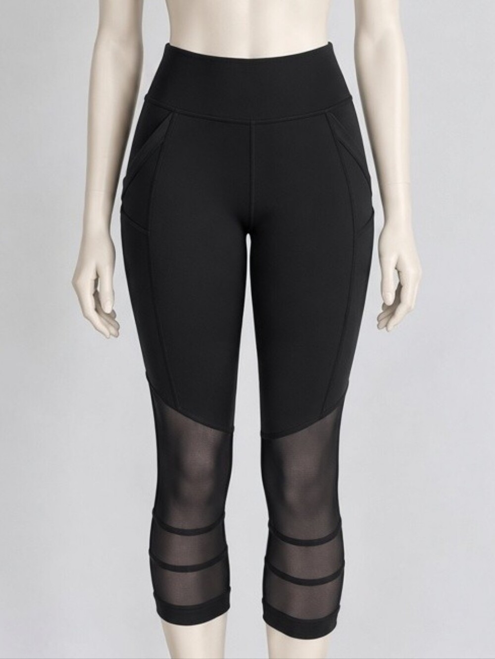 Ivivva by lululemon Burgundy Mesh Capri Leggings Girls 14 (Approx Women’s XS/4)